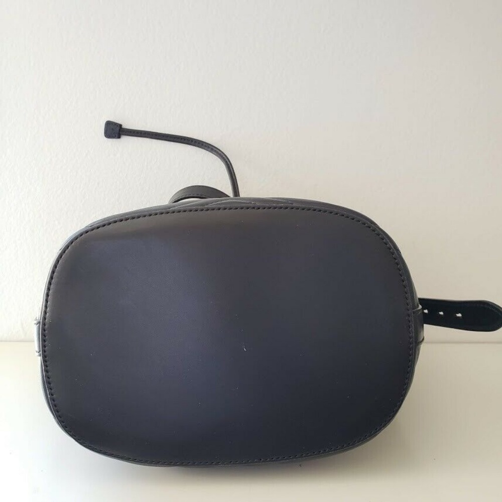 Gucci Marmont 2.0 Matelassé Bucket Bag - Black - Picture 5 of 8